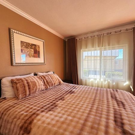 Royal Inn And Suites Hemet Exteriér fotografie