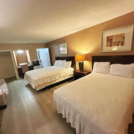 Royal Inn And Suites Hemet Exteriér fotografie