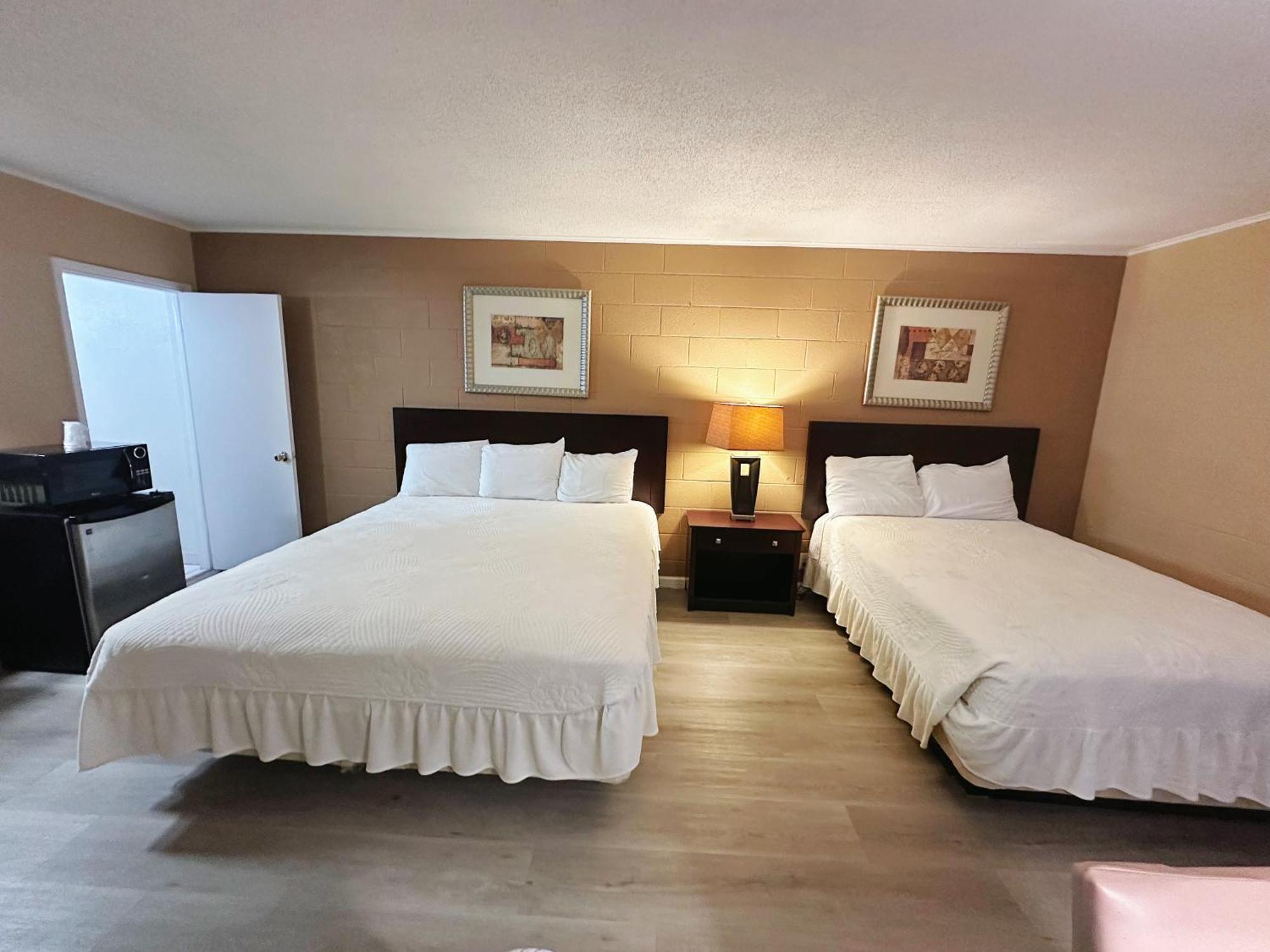Royal Inn And Suites Hemet Exteriér fotografie