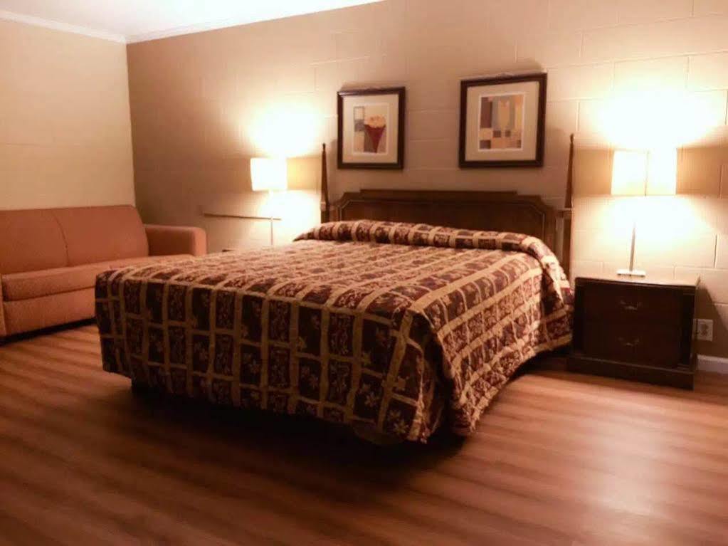 Royal Inn And Suites Hemet Exteriér fotografie